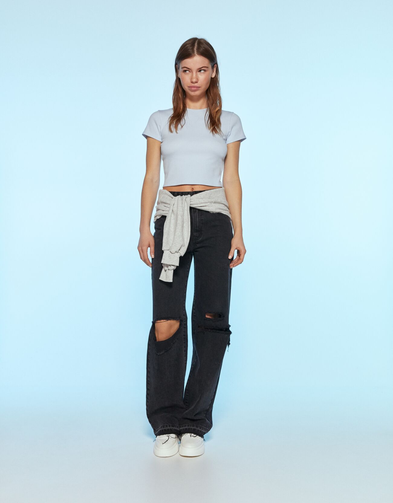 Bershka Kısa kollu fitilli t-shirt 0 Bershka Kısa kollu fitilli t-shirt 1