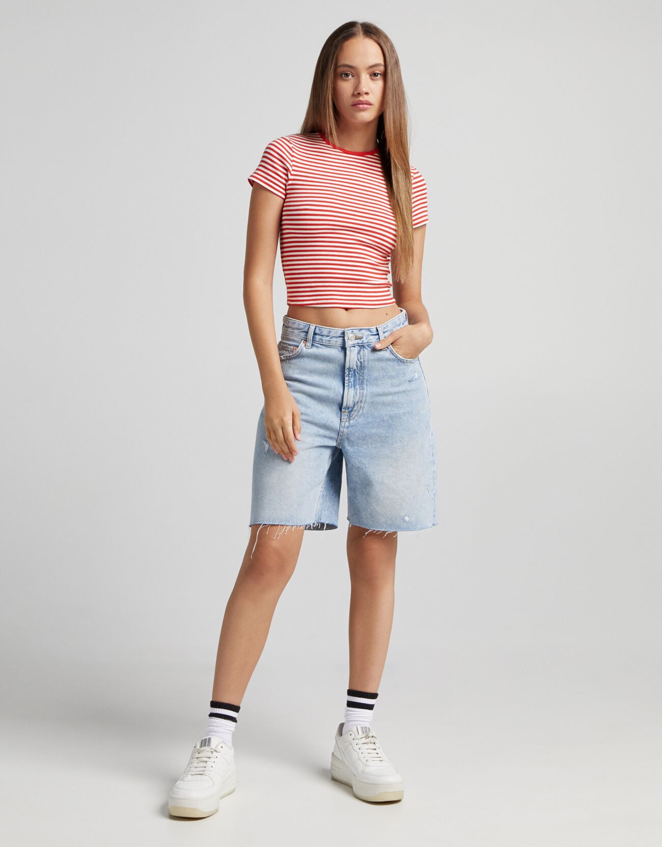 Bershka Kısa kollu fitilli t-shirt 6 Bershka Kısa kollu fitilli t-shirt 7