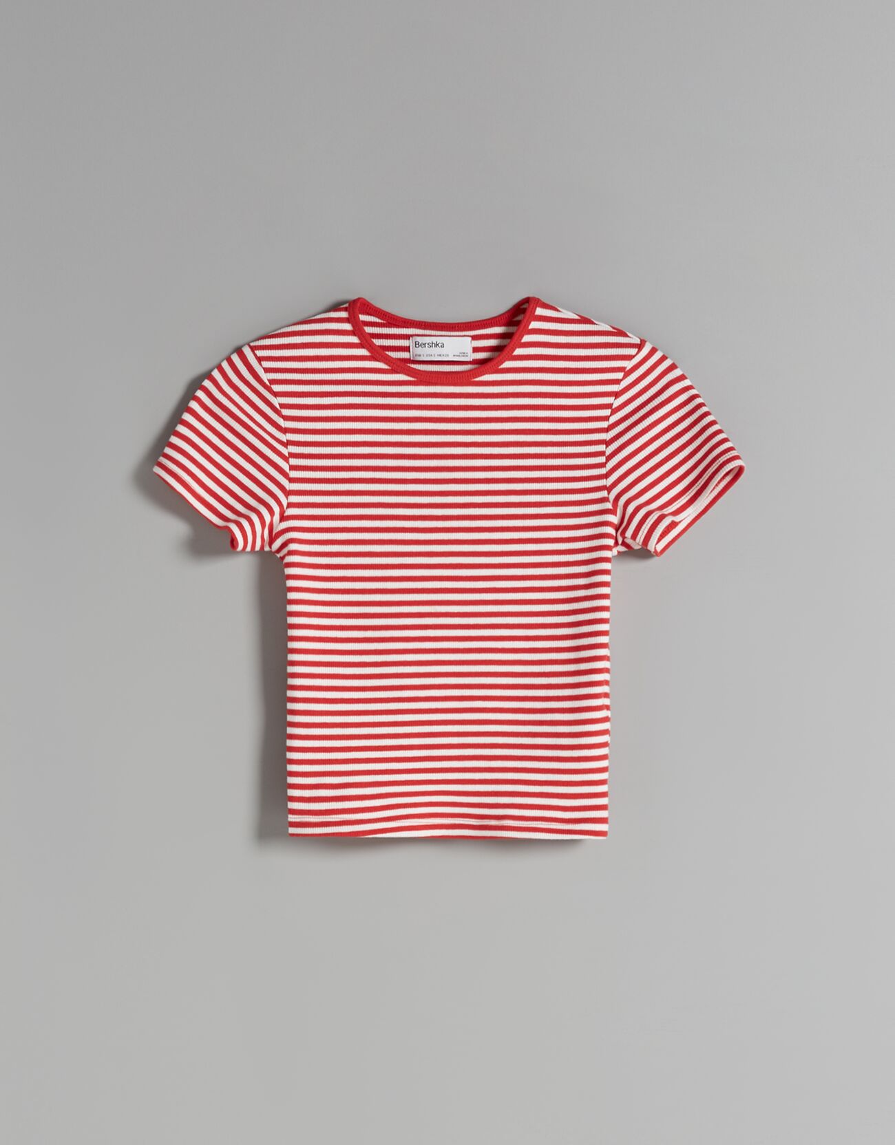 Bershka Kısa kollu fitilli t-shirt 4 Bershka Kısa kollu fitilli t-shirt 5