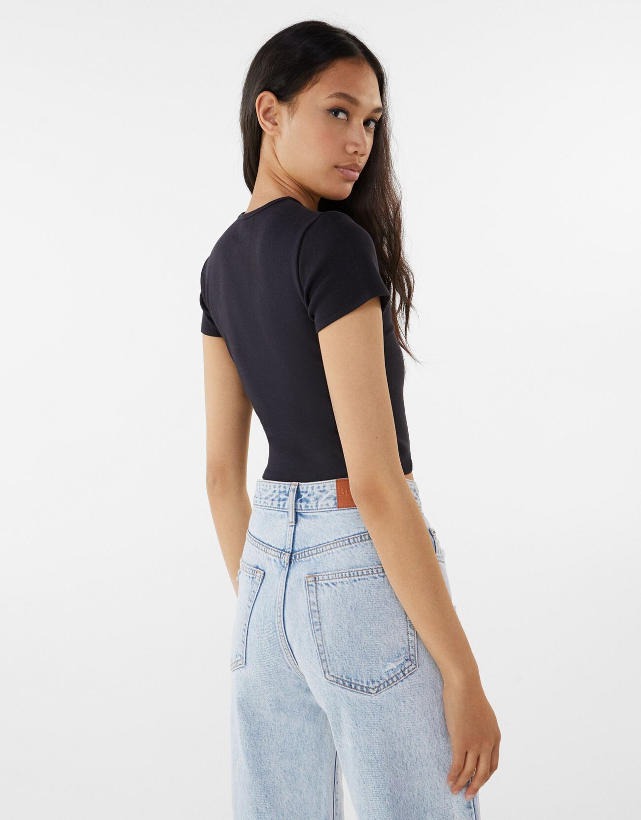 Bershka Kısa kollu fitilli t-shirt 10 Bershka Kısa kollu fitilli t-shirt 11