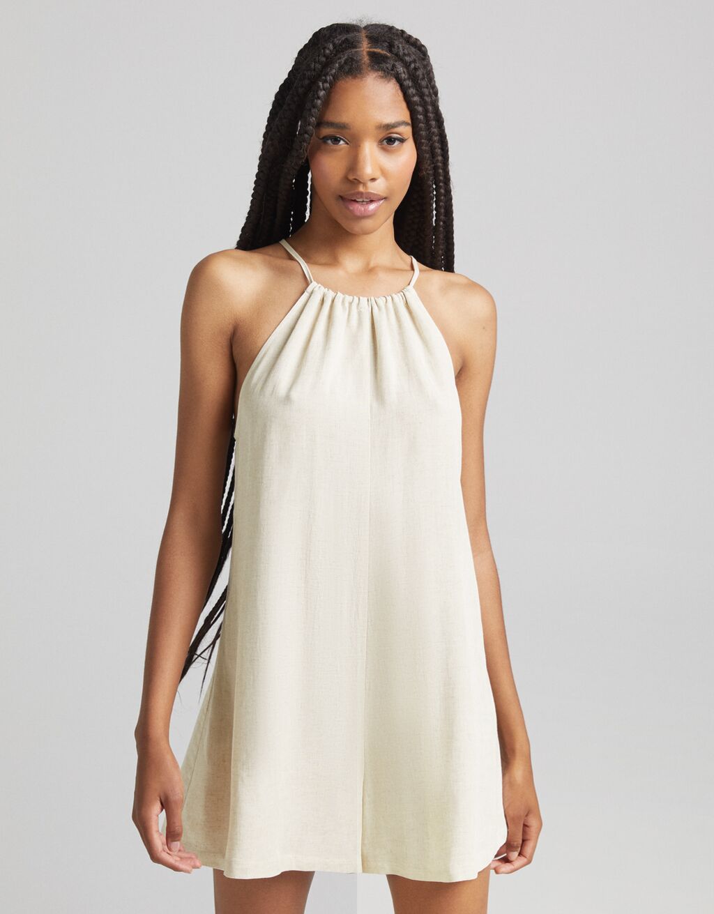 Bershka Rebaja El Vestido Midi Blanco Que Te Hará Parecer Una Modelo 4 2909692711 1 1 3