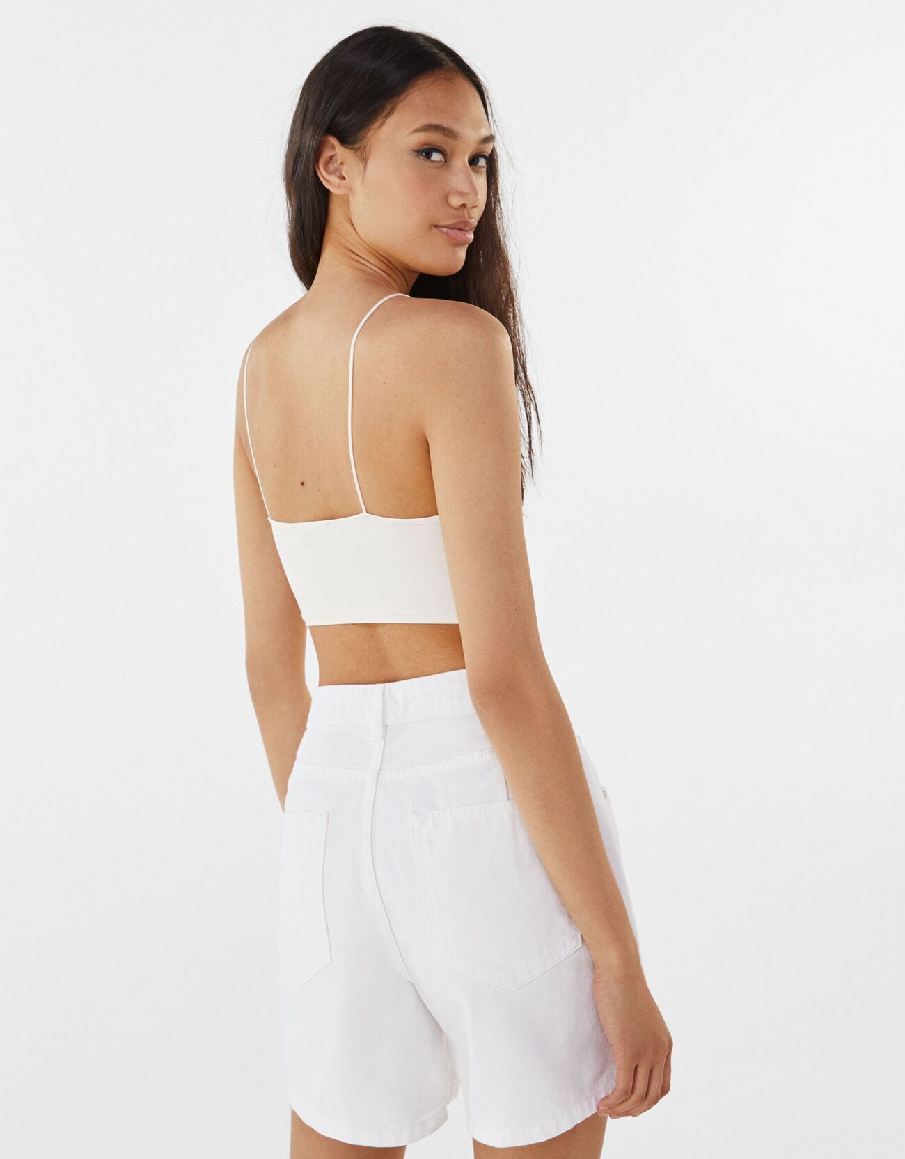 Bershka İnce askılı top 10 Bershka İnce askılı top 11