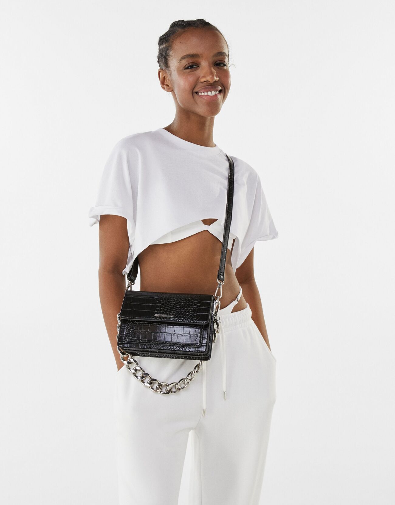 Bershka Timsah desenli clutch çanta 4 Bershka Timsah desenli clutch çanta 5