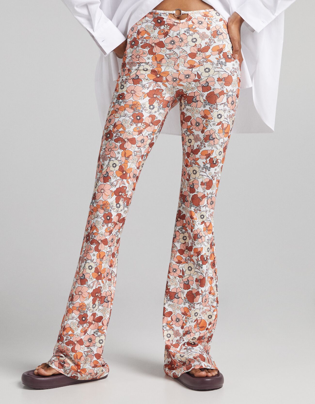 Flared pants bershka clearance
