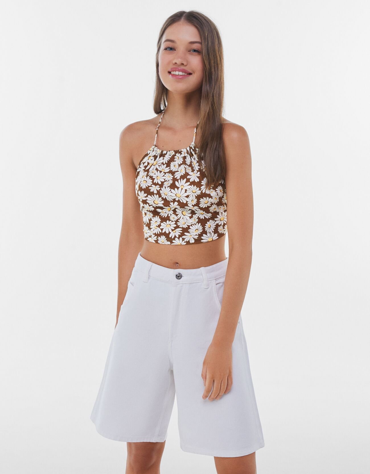 Top bershka flores clearance