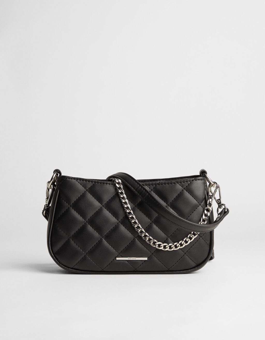 Zipped quilted bag