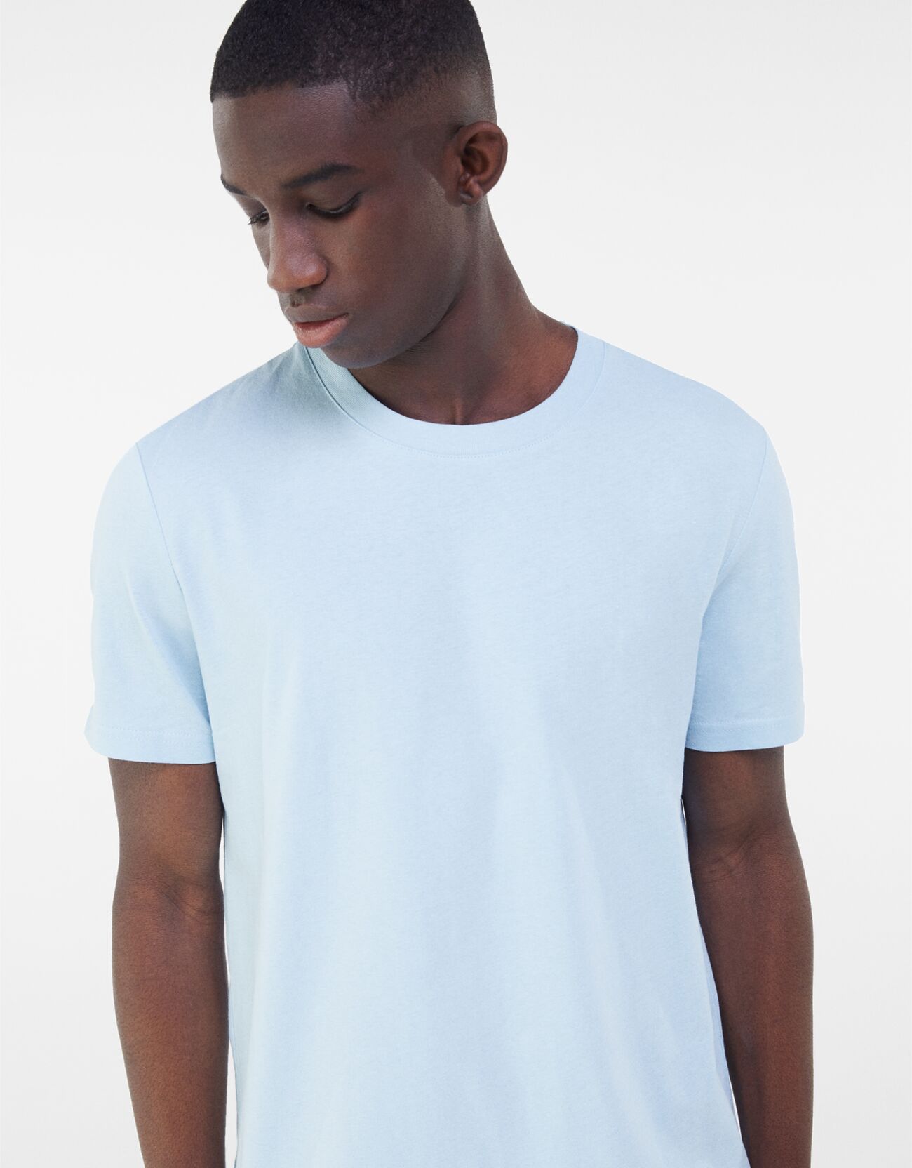 Bershka Normal kalıp tişört 6 Bershka Normal kalıp tişört 7