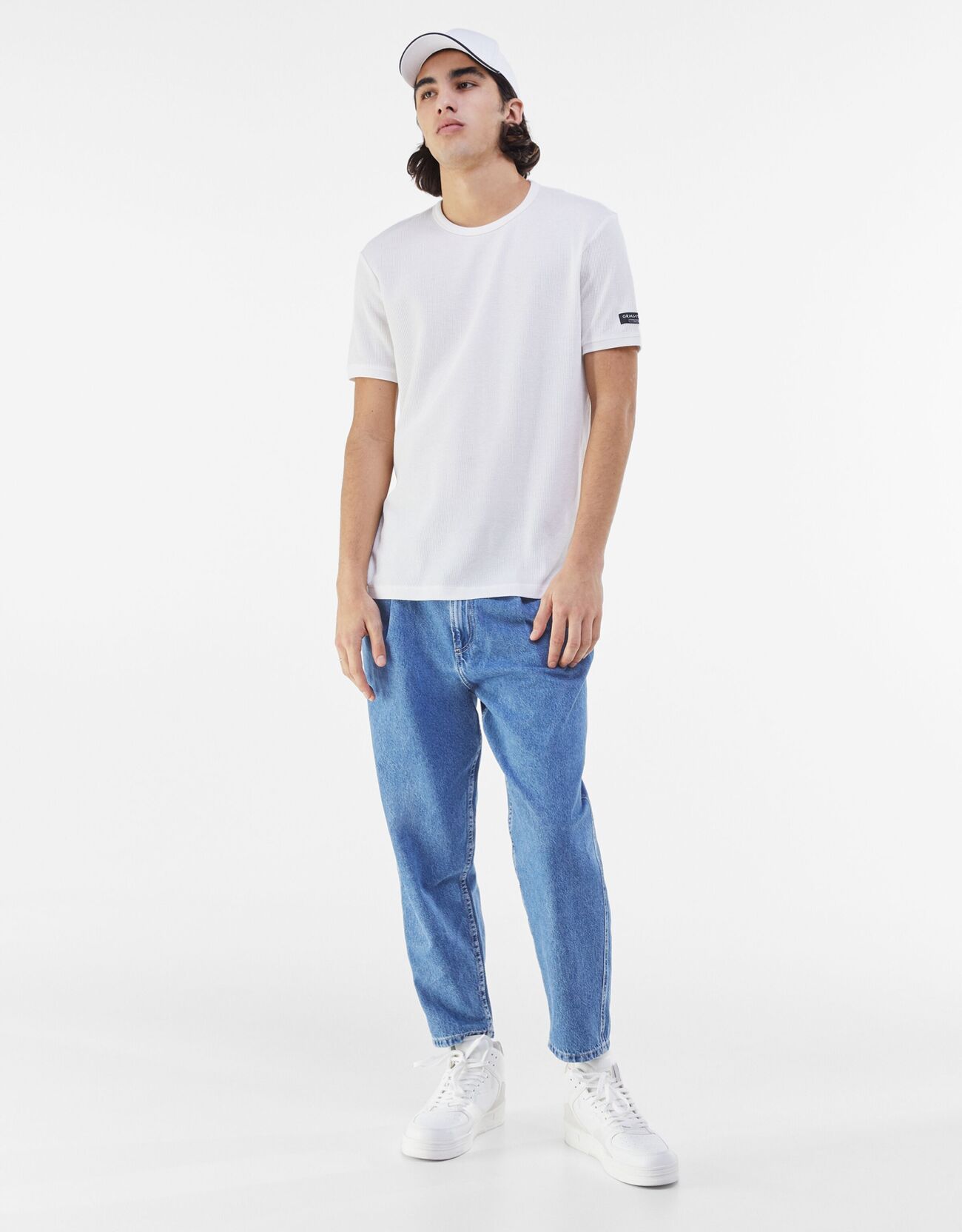 Bershka Gofre dokulu t-shirt 6 Bershka Gofre dokulu t-shirt 7