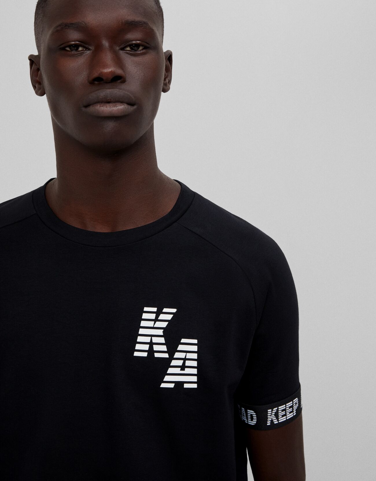 Bershka Streç muscle fit t-shirt 8 Bershka Streç muscle fit t-shirt 9