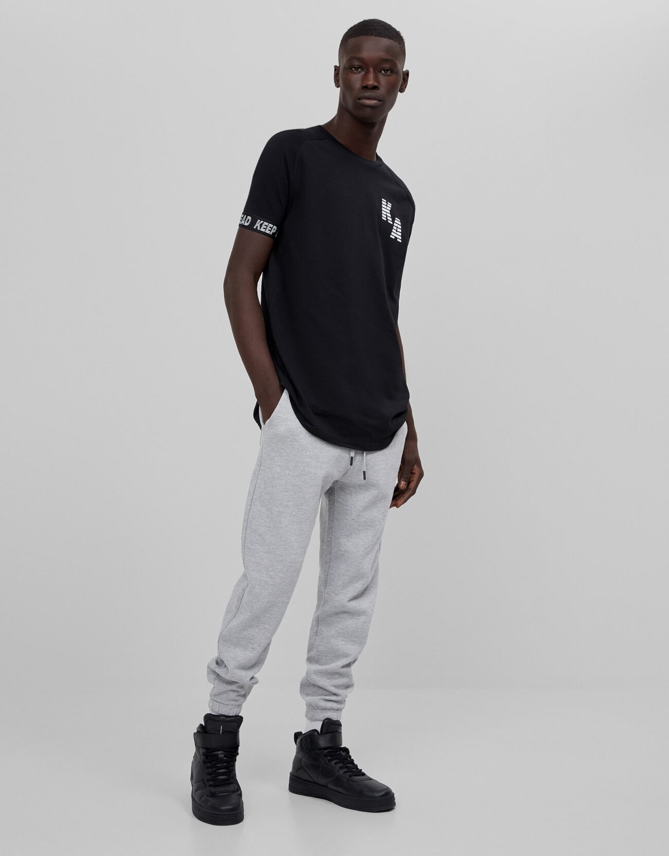 Bershka Streç muscle fit t-shirt 6 Bershka Streç muscle fit t-shirt 7