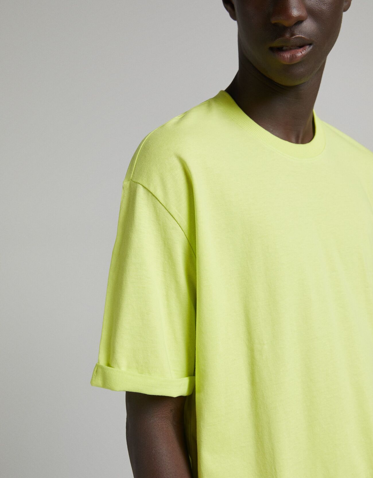 Bershka Long fit t-shirt 10 Bershka Long fit t-shirt 11