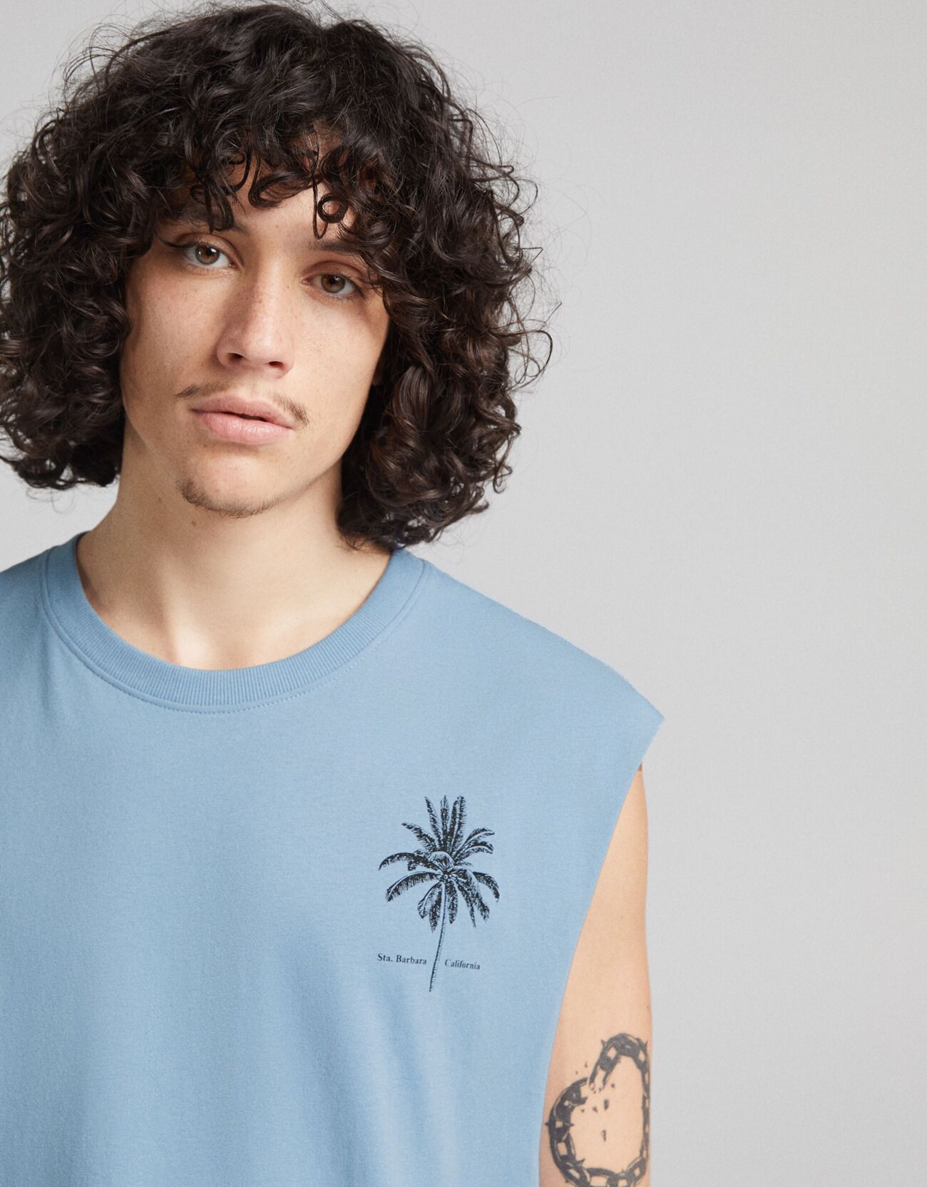 Bershka Kolsuz tişört 10 Bershka Kolsuz tişört 11