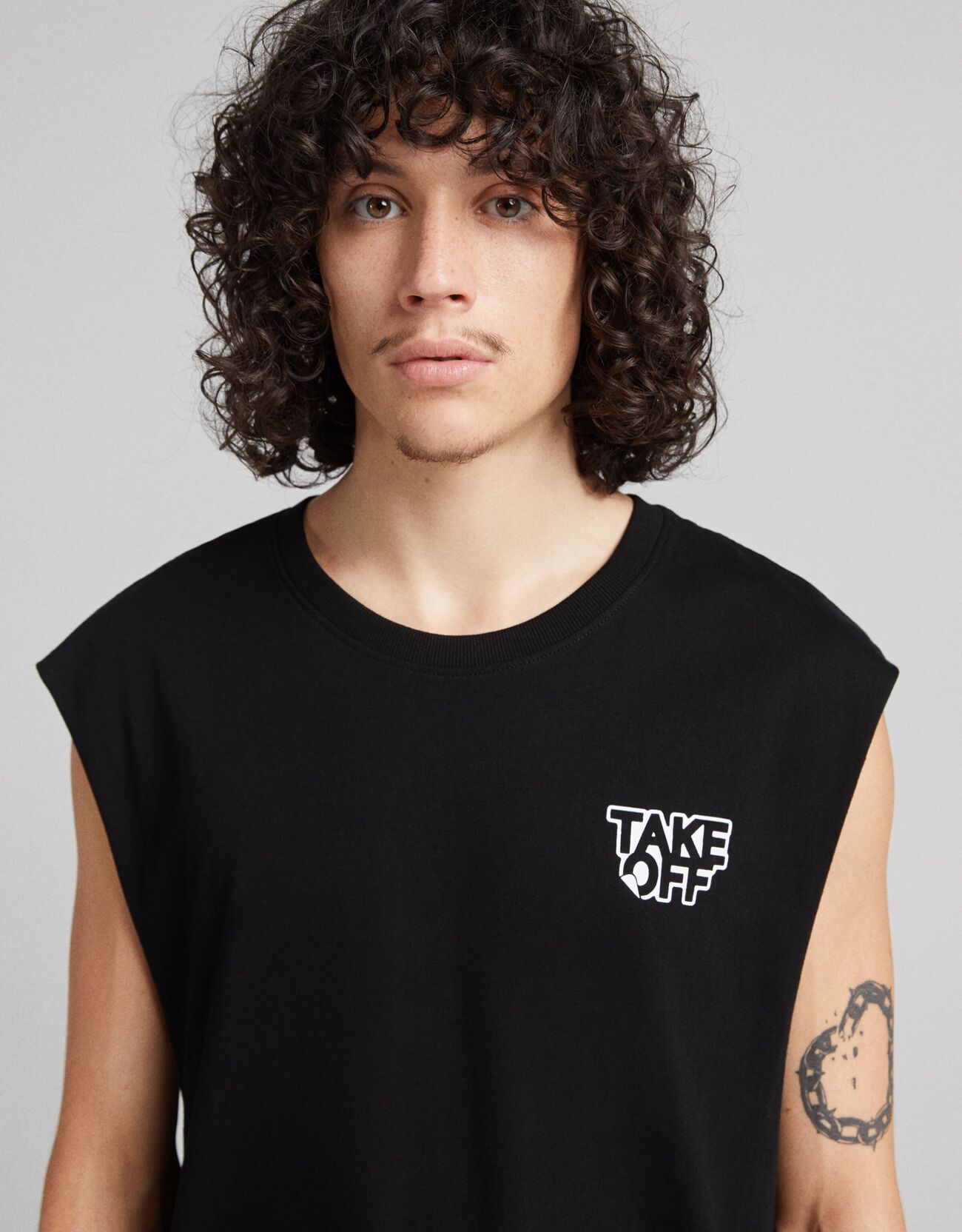 Bershka Kolsuz tişört 8 Bershka Kolsuz tişört 9