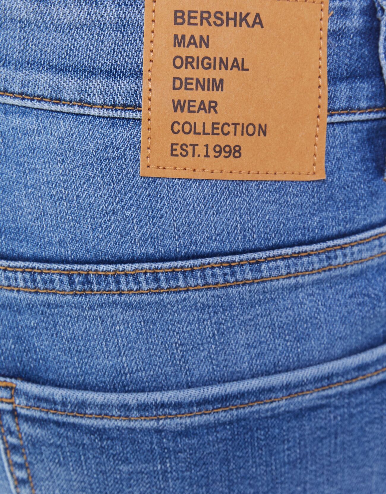 Bershka Super skinny fit denim bermuda 0 Bershka Super skinny fit denim bermuda 1
