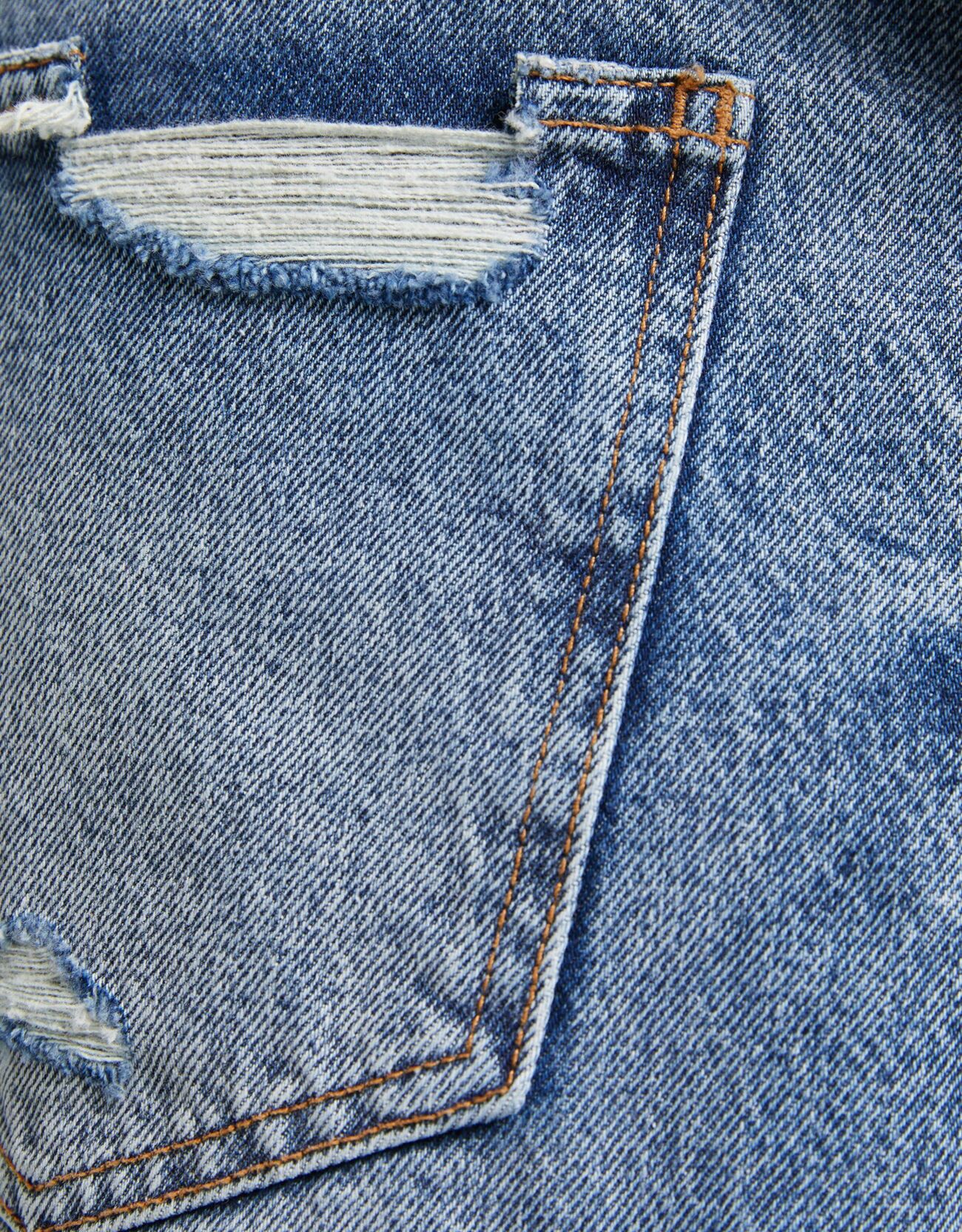 Bershka Distressed slim fit denim bermuda 6 Bershka Distressed slim fit denim bermuda 7