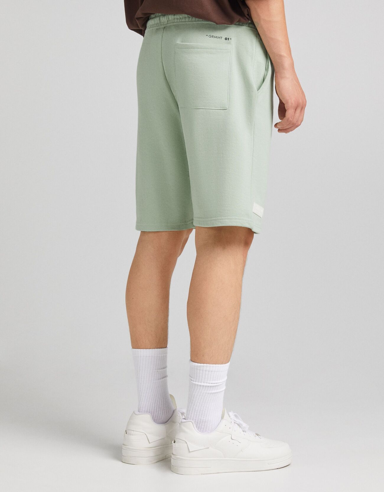 Bershka Penye jogging fit bermuda 6 Bershka Penye jogging fit bermuda 7
