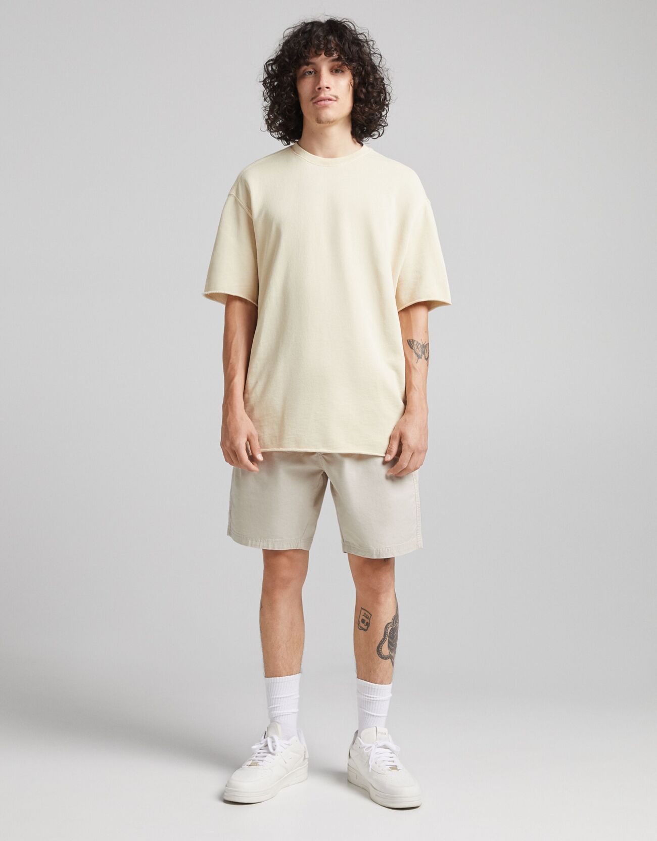 Bershka Pamuklu işlemeli jogging fit bermuda 12 Bershka Pamuklu işlemeli jogging fit bermuda 13