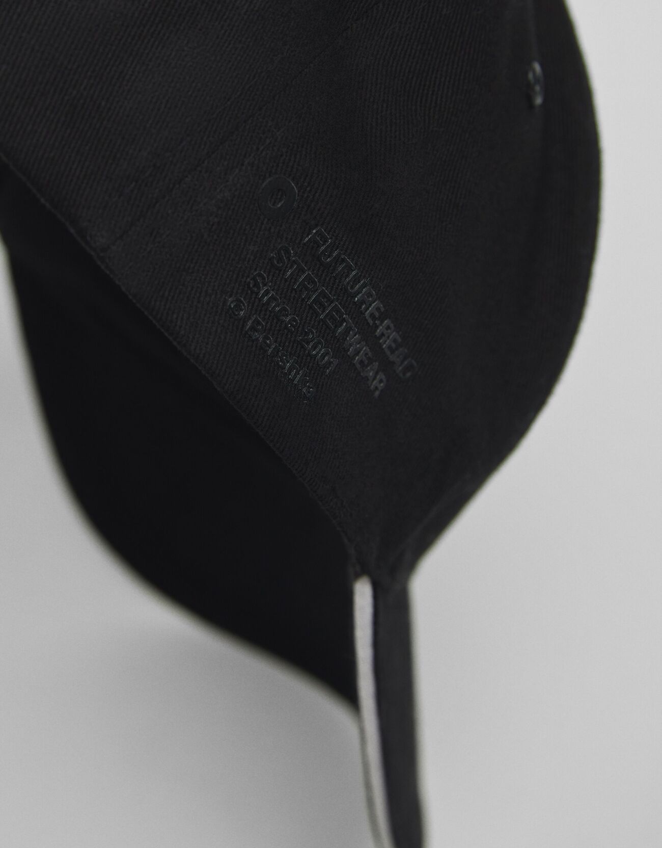 Bershka Basic şapka 6 Bershka Basic şapka 7