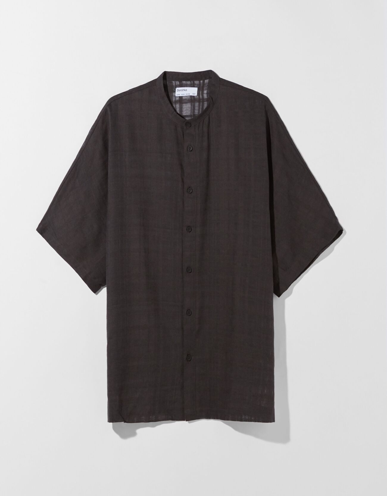 Bershka Kısa kollu transparan oversize gömlek 0 Bershka Kısa kollu transparan oversize gömlek 1