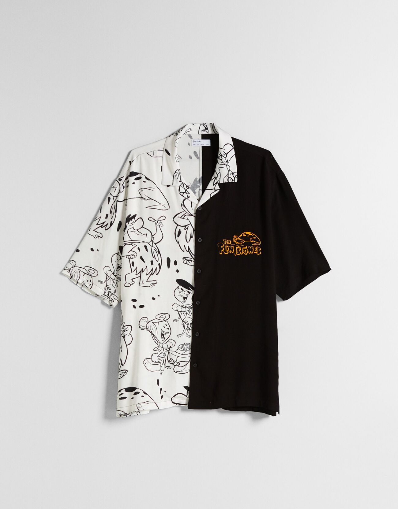 Bershka Kısa kollu ve iki renkli Flintstones desenli relaxed fit gömlek 4 Bershka Kısa kollu ve iki renkli Flintstones desenli relaxed fit gömlek 5