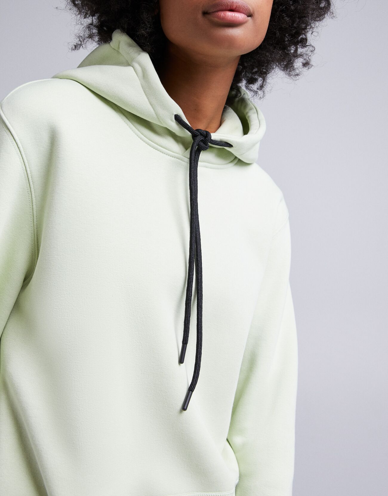 Bershka Kapüşonlu sweatshirt 2 Bershka Kapüşonlu sweatshirt 3