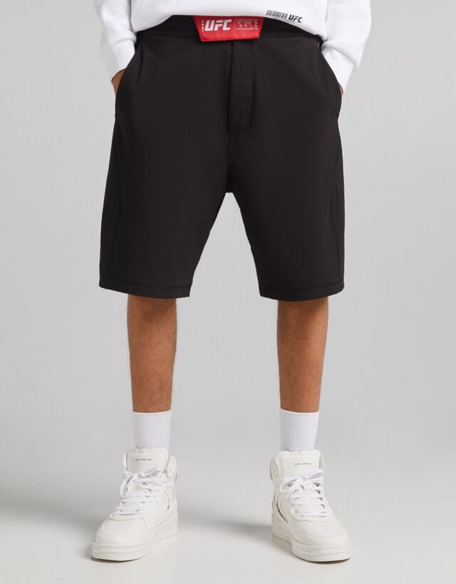 Ufc テクニカル バミューダパンツ メンズ Bershka