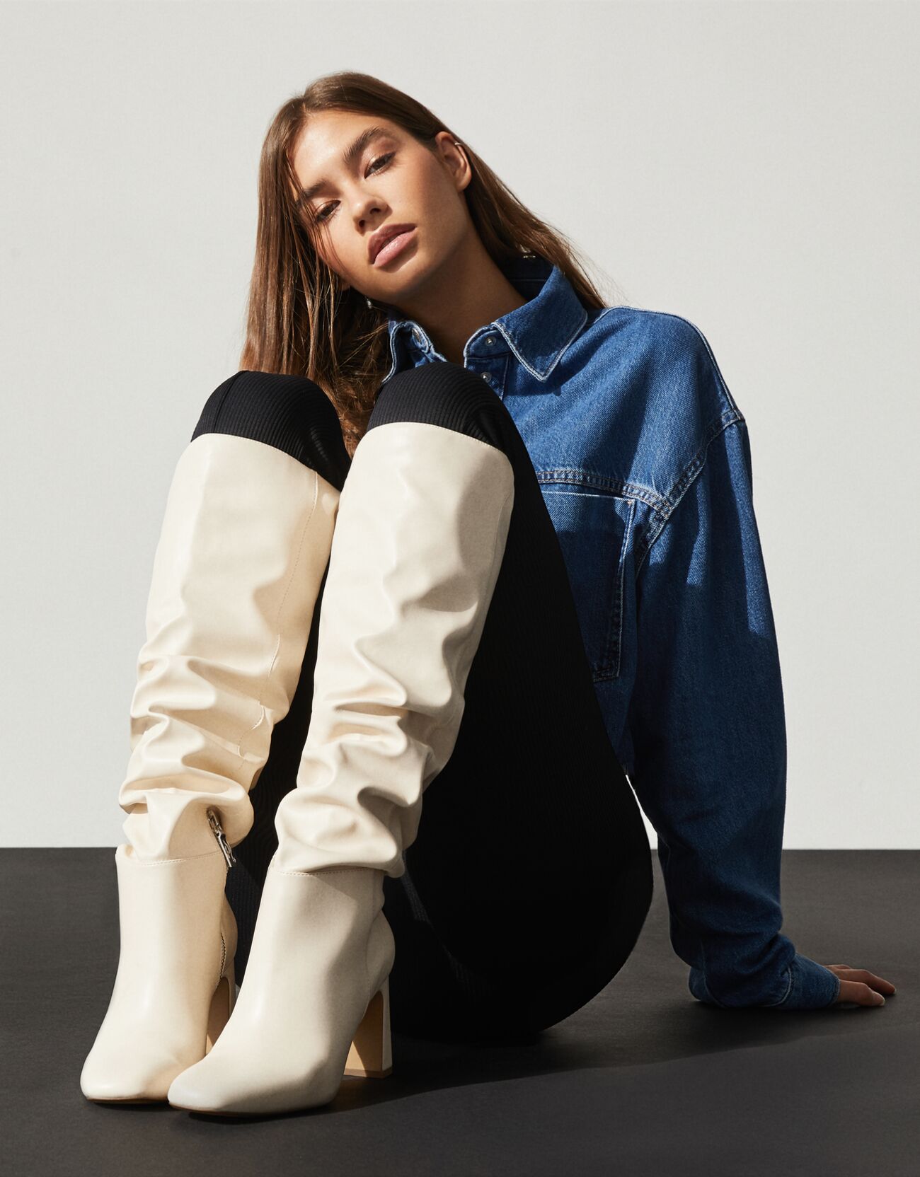 Bershka - Botas tacón arrugadas