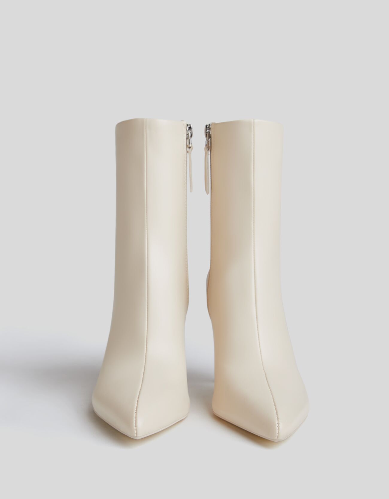 Botas Beige Tacón Metacrilato – Cositas Ana