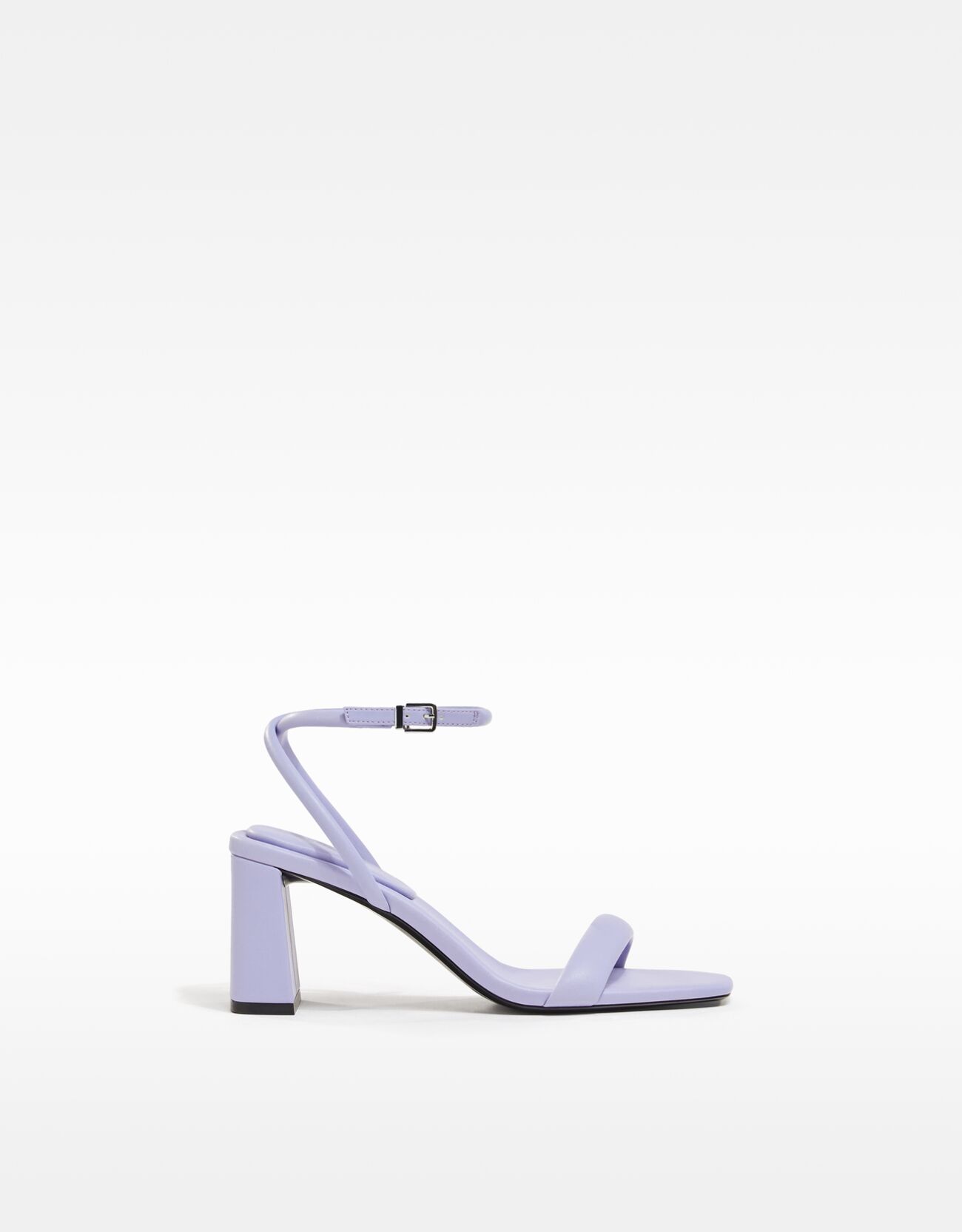 Bershka - Sandalia tacón acolchada