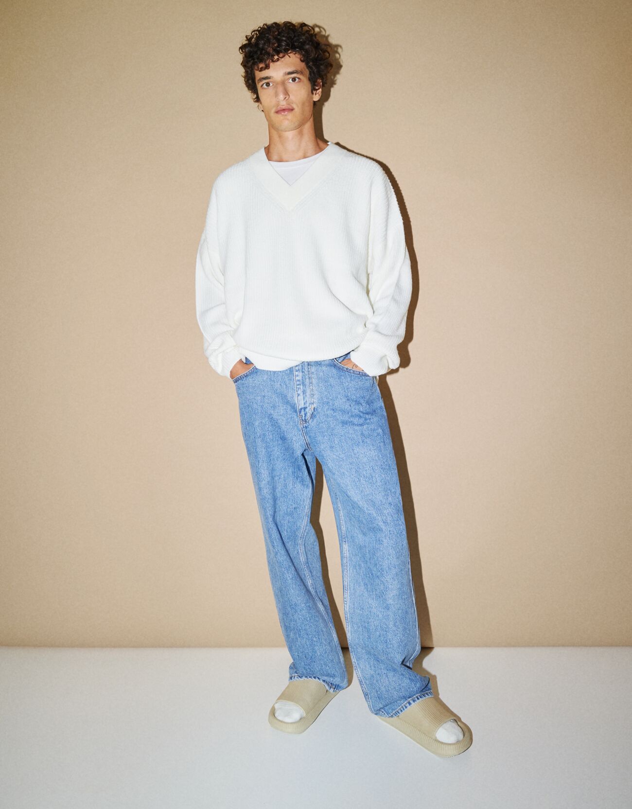 Bershka Dokulu düz sandalet 2 Bershka Dokulu düz sandalet 3