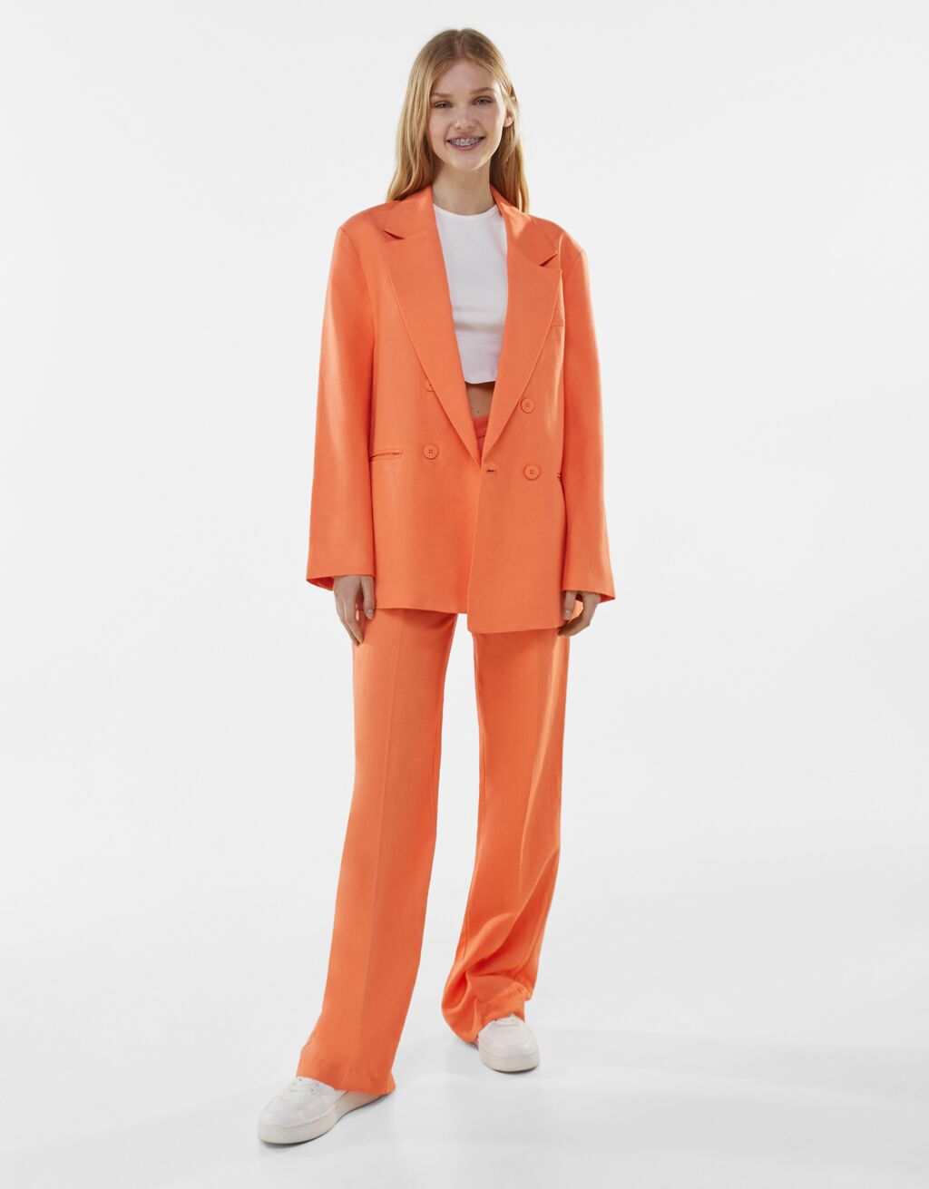 Blazer and trousers set - Woman | Bershka