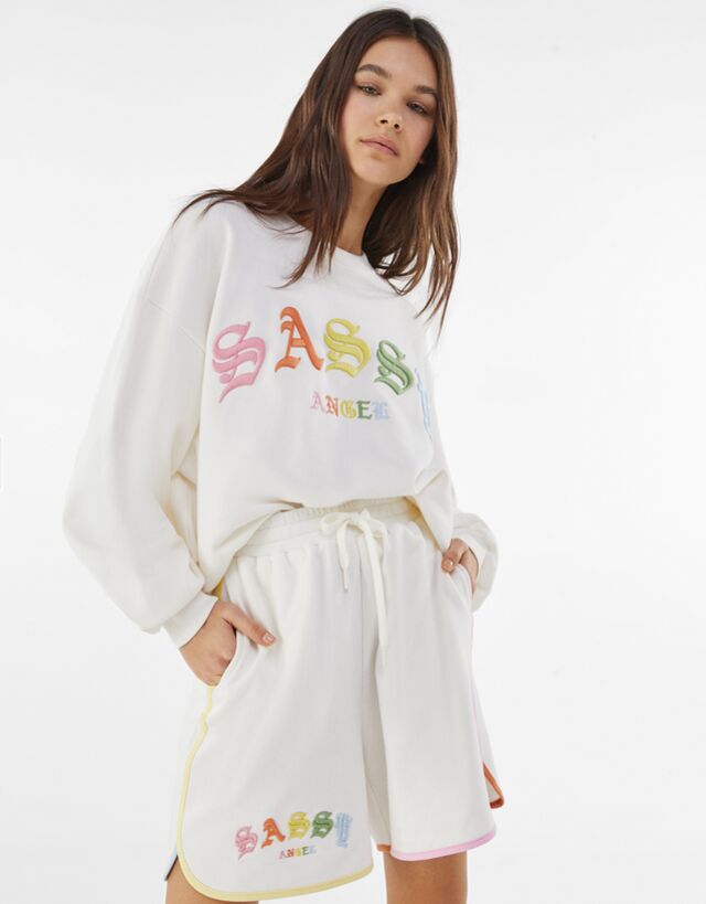 pantalones cortos chandal mujer bershka