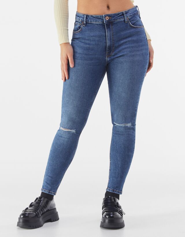 Regular waist jeans