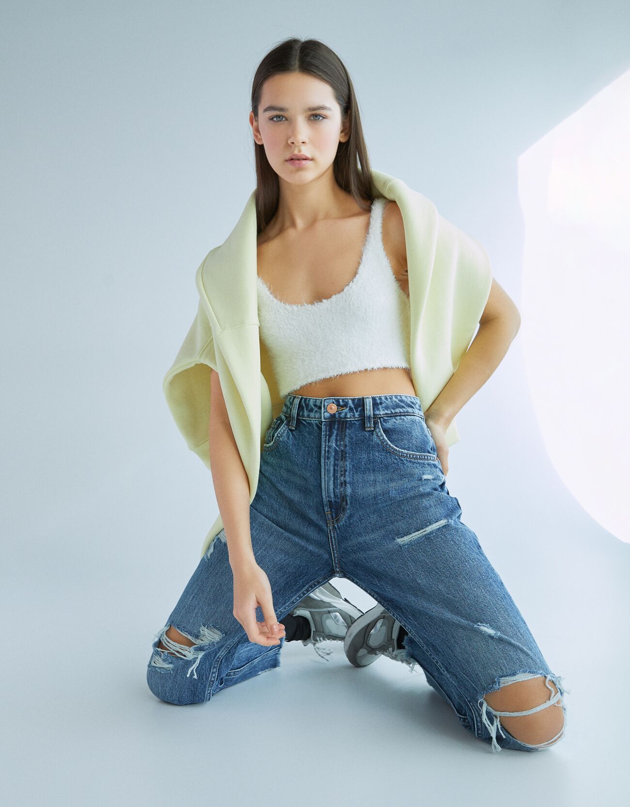 ripped mom jeans bershka