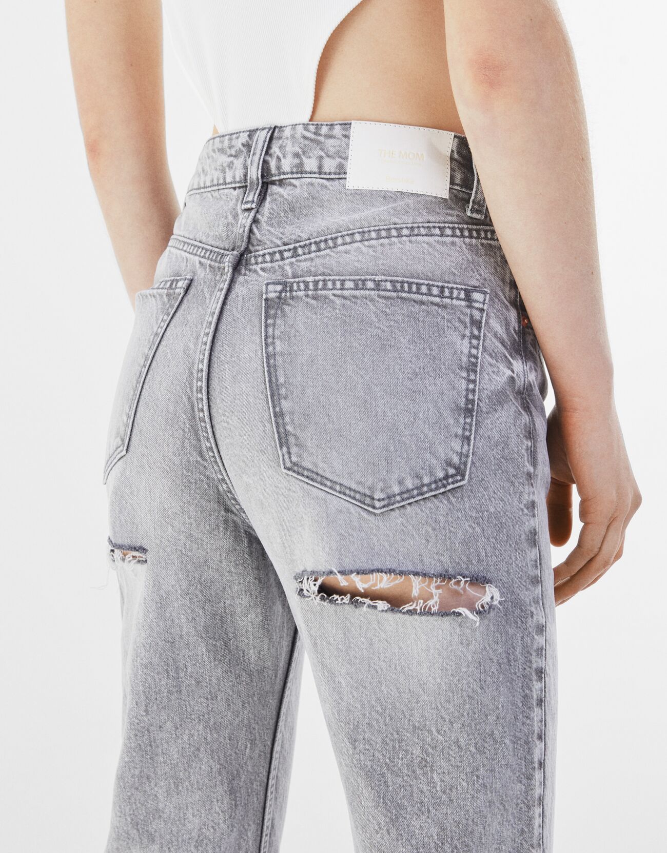 ripped mom jeans bershka