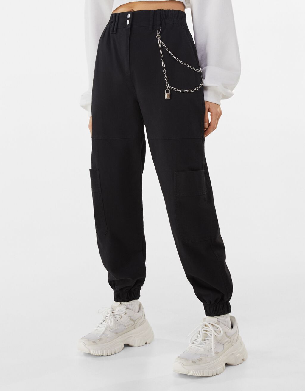 Zincirli Pamuklu Jogger Pantolon Kadin Bershka