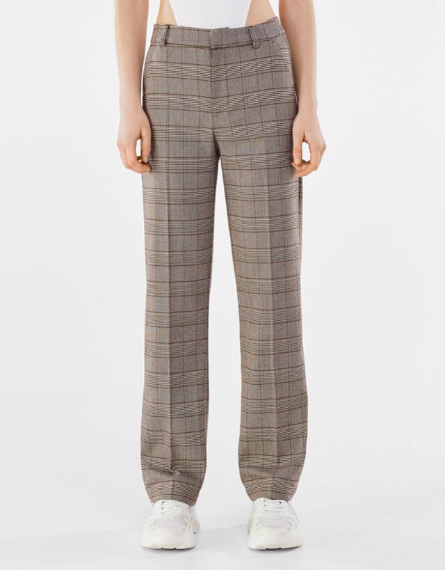 Relaxed fit straight leg trousers 