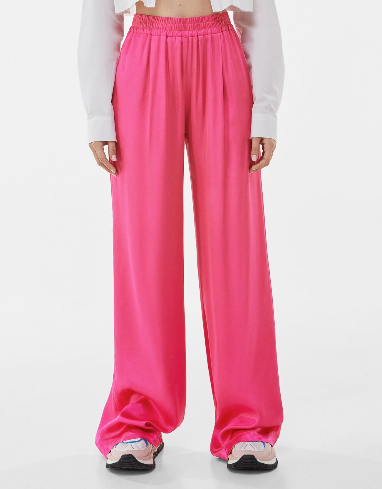 Розовый Широкие брюки из сатина Bershka