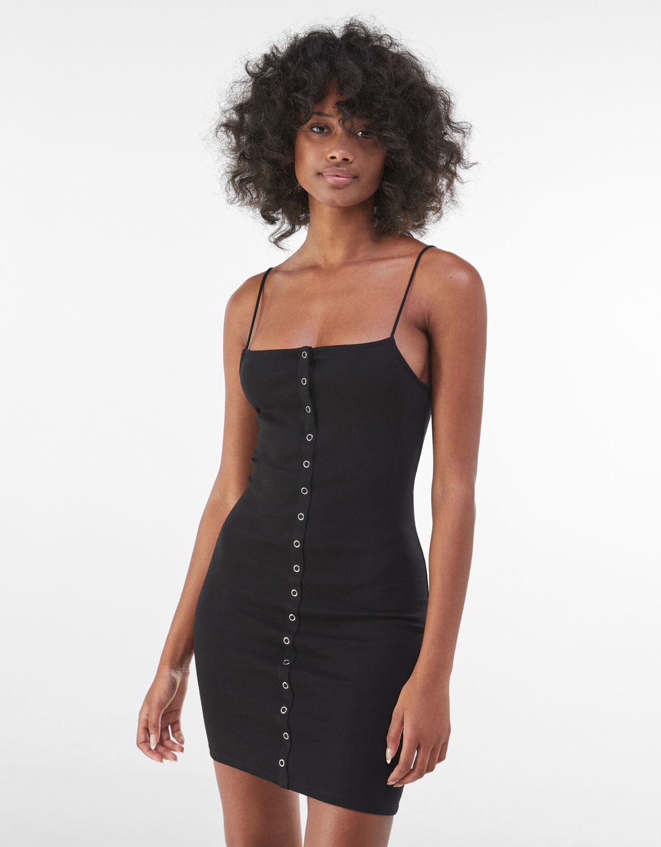 https://static.bershka.net/4/photos2/2021/V/0/1/p/0475/987/800/0475987800_1_1_1.jpg?t=1614701036234[img]<br />[/spoiler]