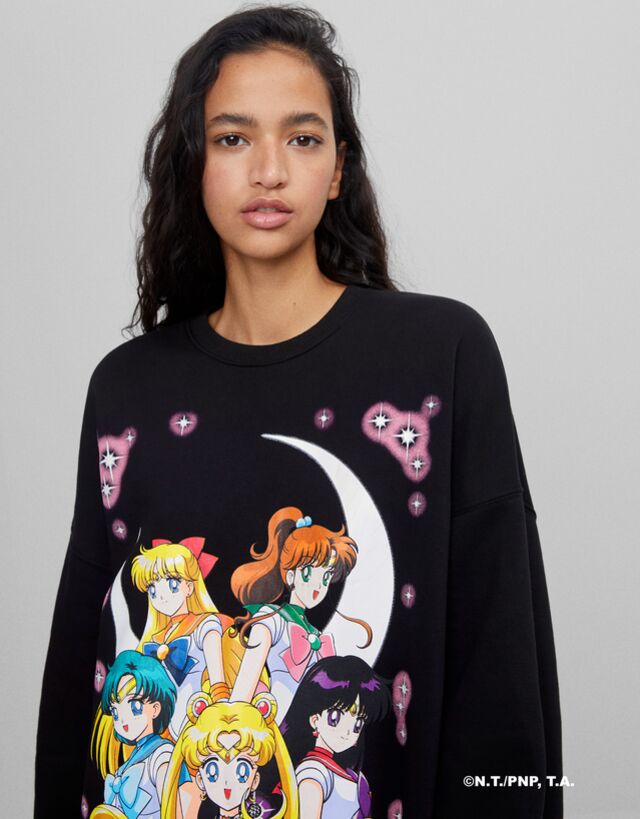 Oversize Sailor Moon sweatshirt | Güneş Gül