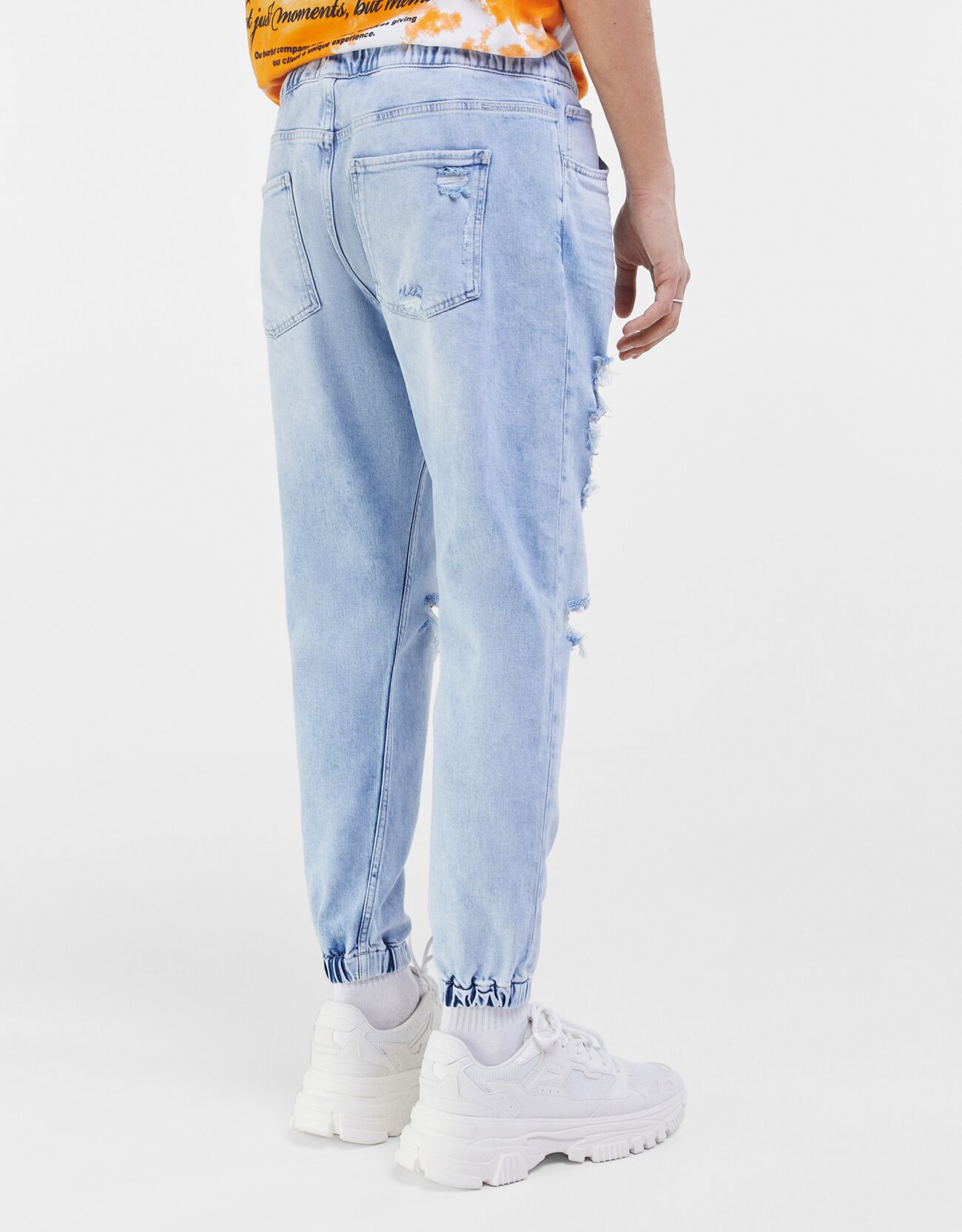 ripped jeans bershka