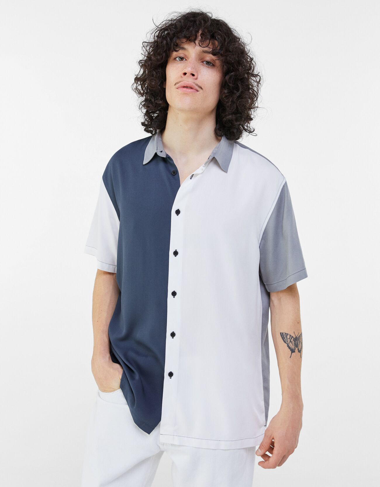 Морской Рубашка с цветным принтом ручной работы Bershka