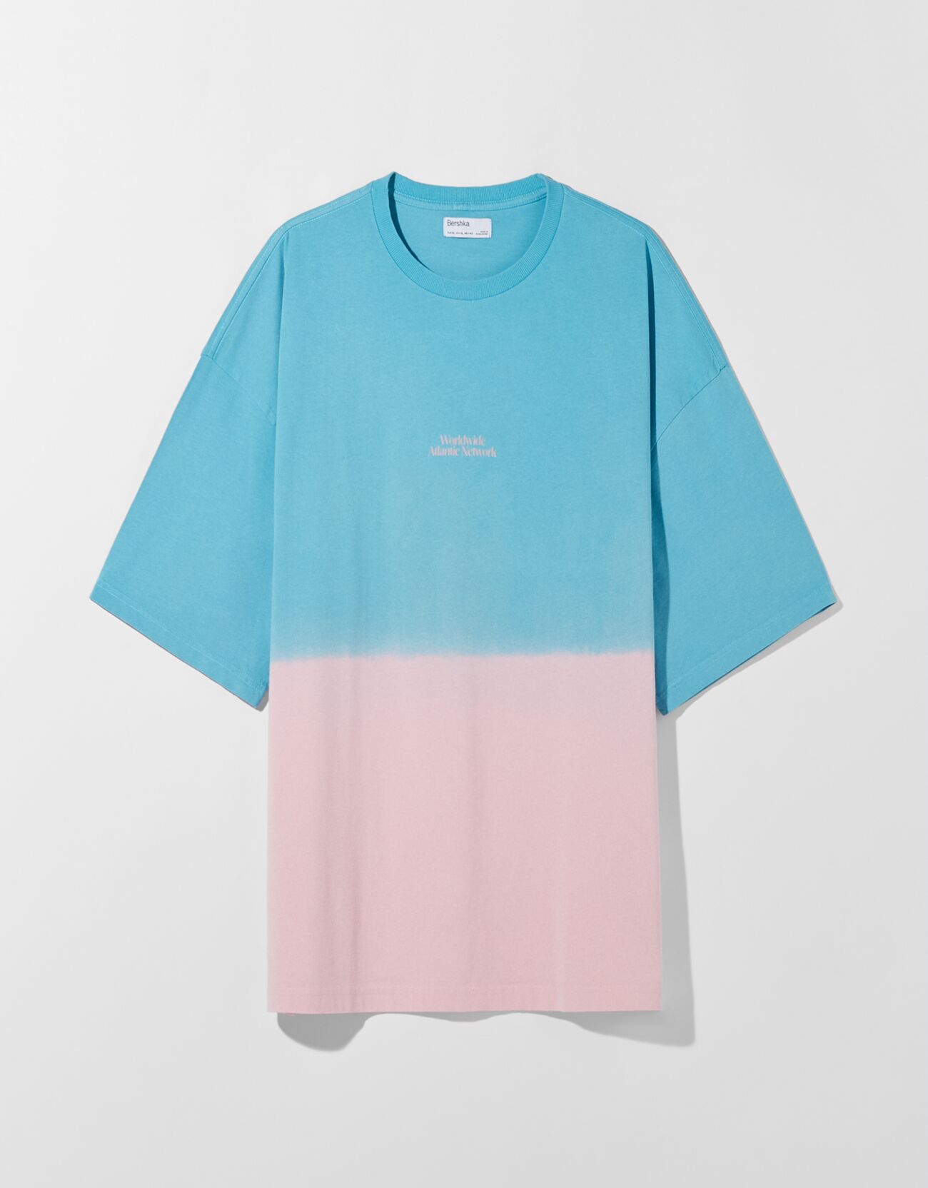 Bershka Extra loose fit kısa kollu degrade boyama desenli t-shirt 0 Bershka Extra loose fit kısa kollu degrade boyama desenli t-shirt 1