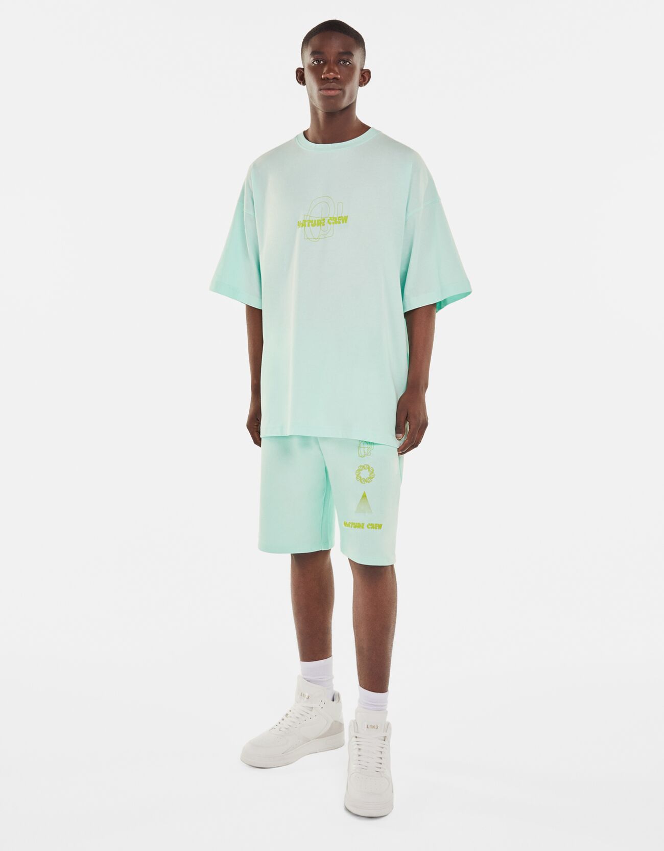 Bershka Baskılı kısa kollu t-shirt 8 Bershka Baskılı kısa kollu t-shirt 9