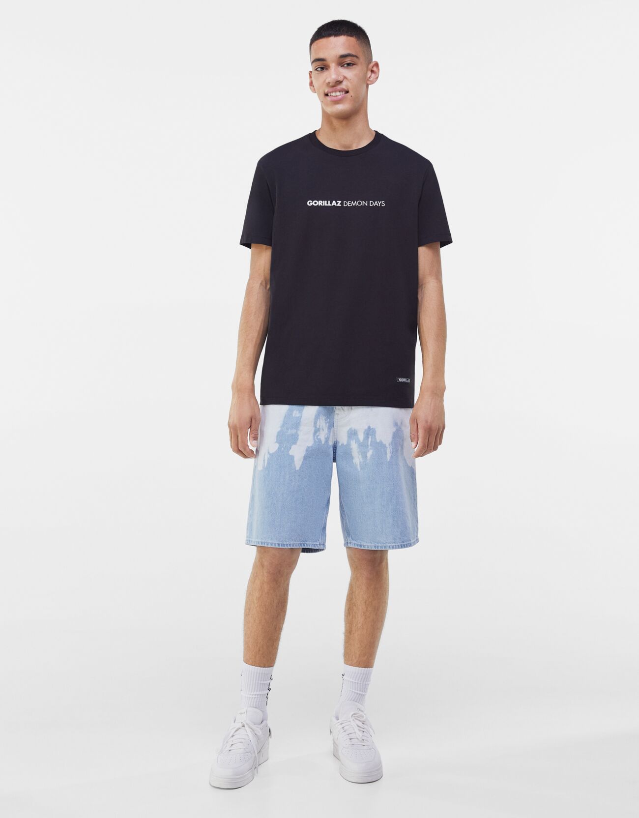 Bershka Kısa kollu standard fit Gorillaz t-shirt 2 Bershka Kısa kollu standard fit Gorillaz t-shirt 3