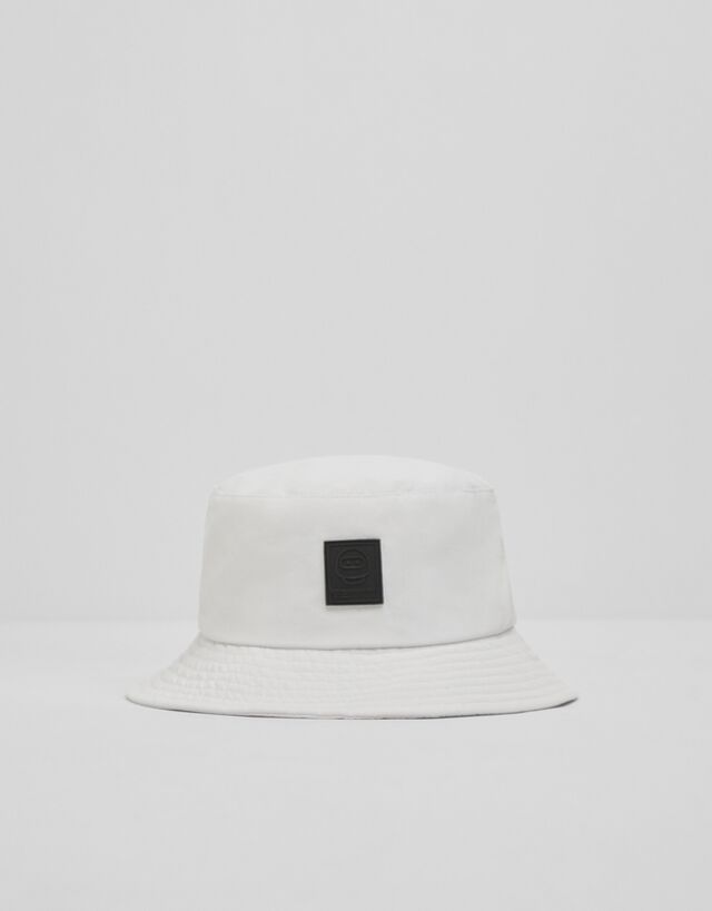 white bucket hat for women