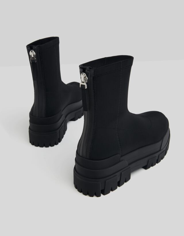bottines plateforme bershka