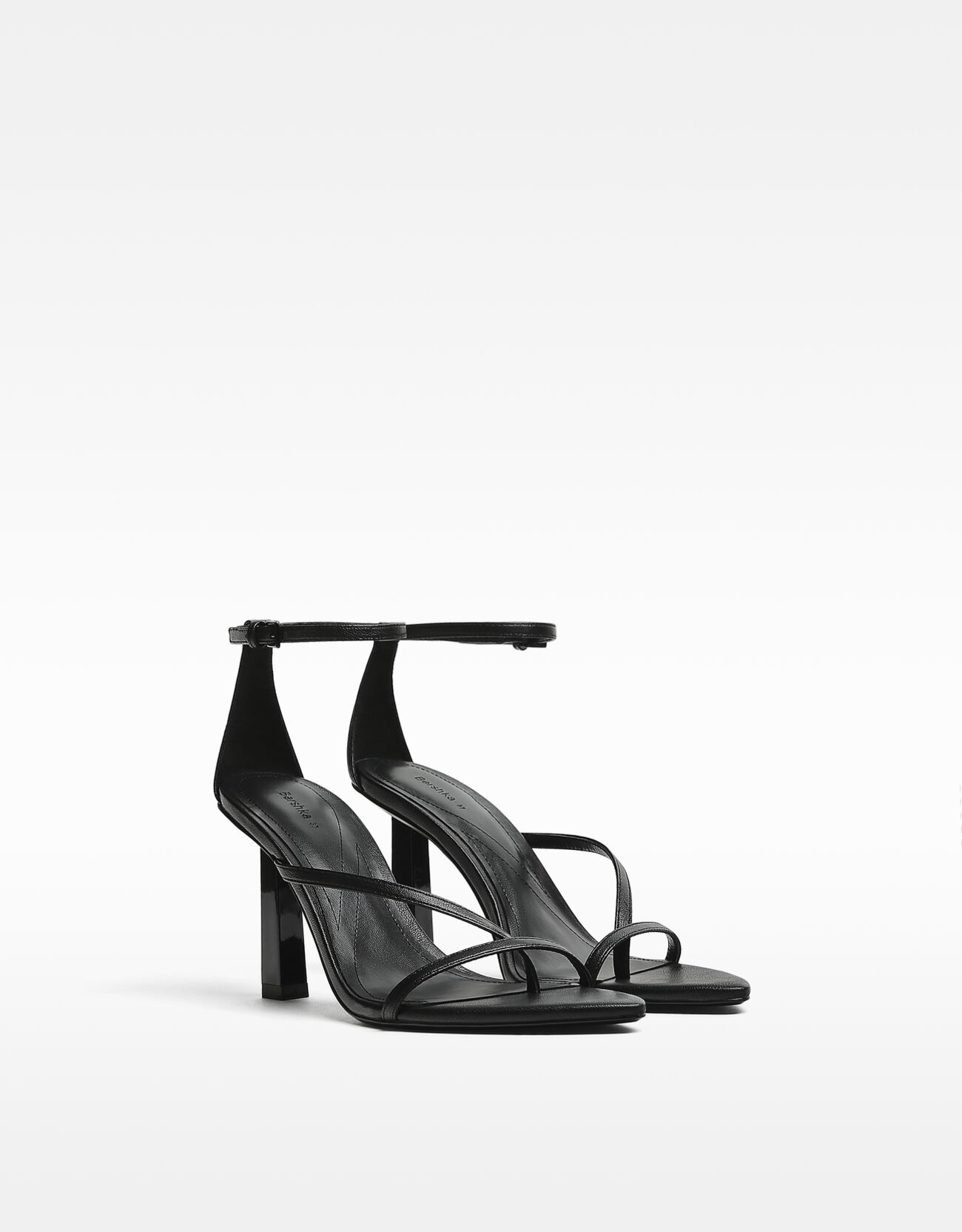 Bershka black sandals clearance