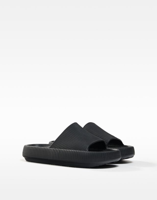 Bershka slippers online