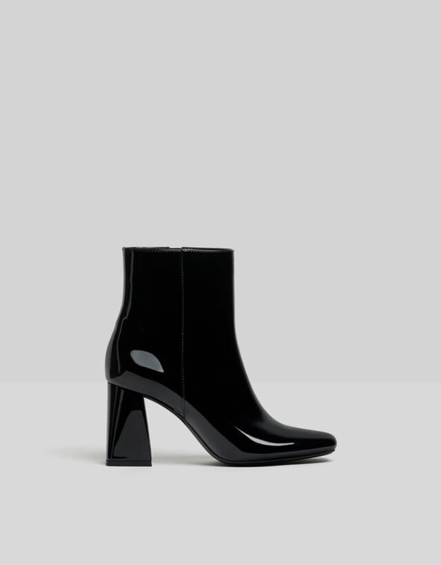 bottines a talon bershka